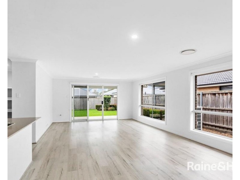 95 Dragonfly Drive, Chisholm NSW 2322