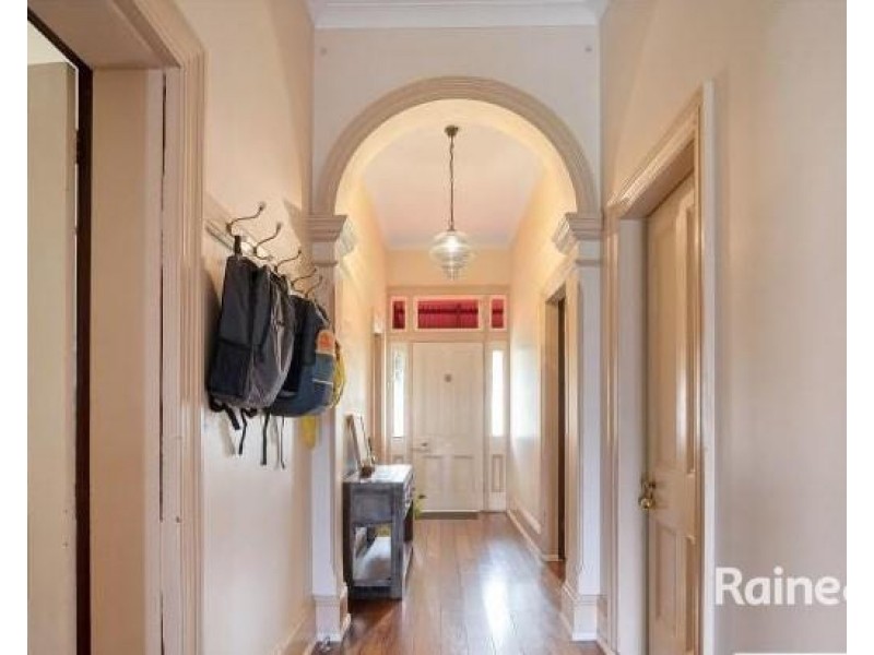 19 Raymond Terrace Road, East Maitland NSW 2323