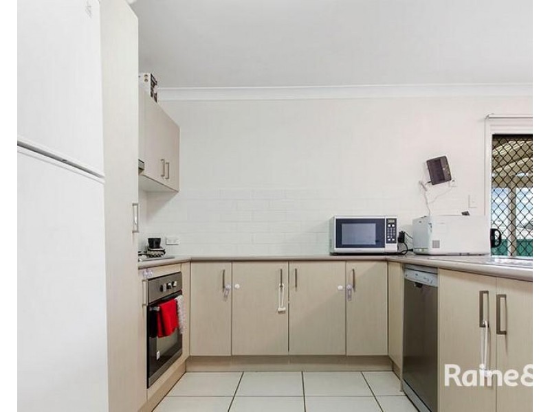 119 Aberglasslyn Road, Rutherford NSW 2320