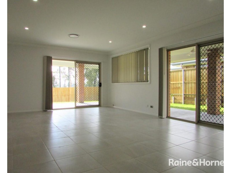37 Rockmaster Street, Chisholm NSW 2322