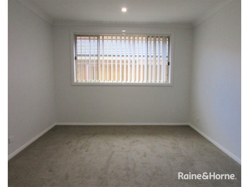 37 Rockmaster Street, Chisholm NSW 2322