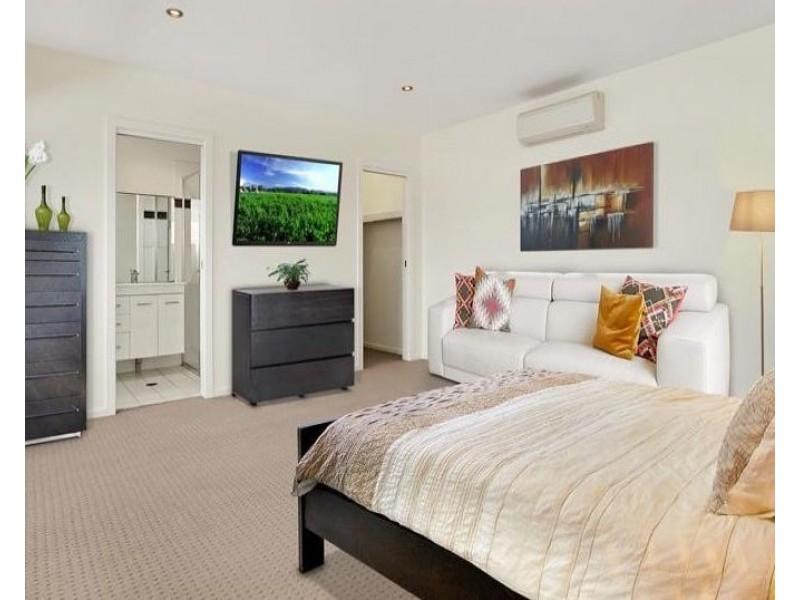 9 Barr Street, Merewether NSW 2291