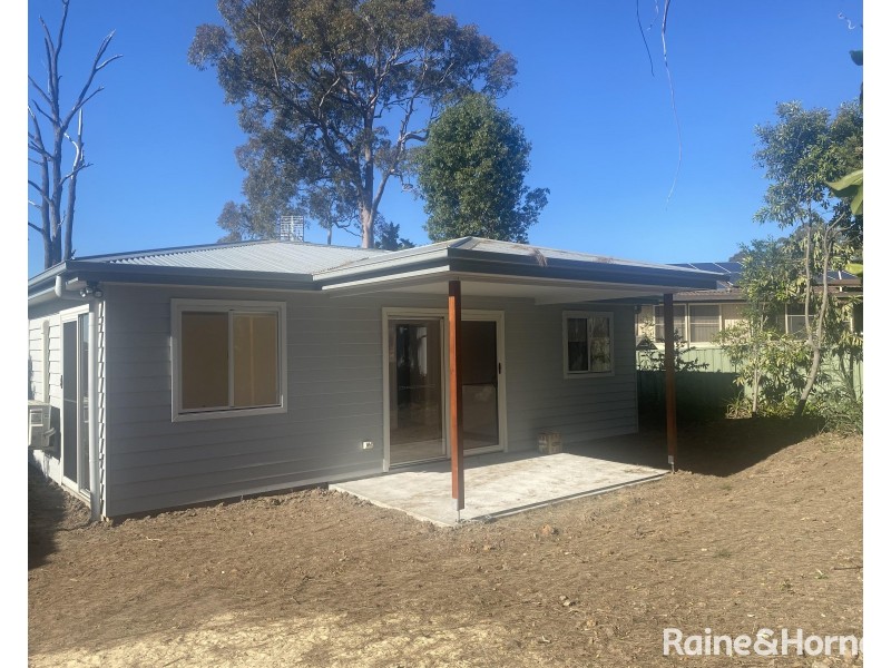 27A Stonehaven Drive, Metford NSW 2323