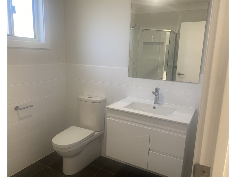 27A Stonehaven Drive, Metford NSW 2323