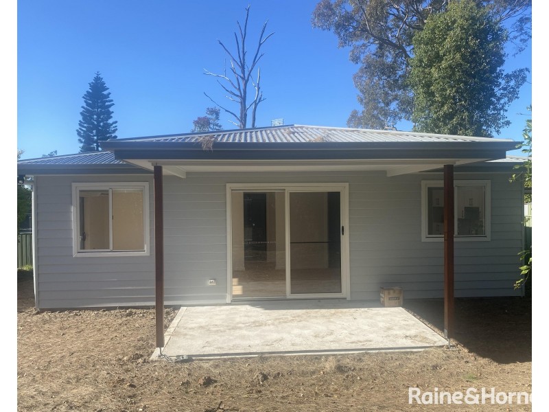 27A Stonehaven Drive, Metford NSW 2323