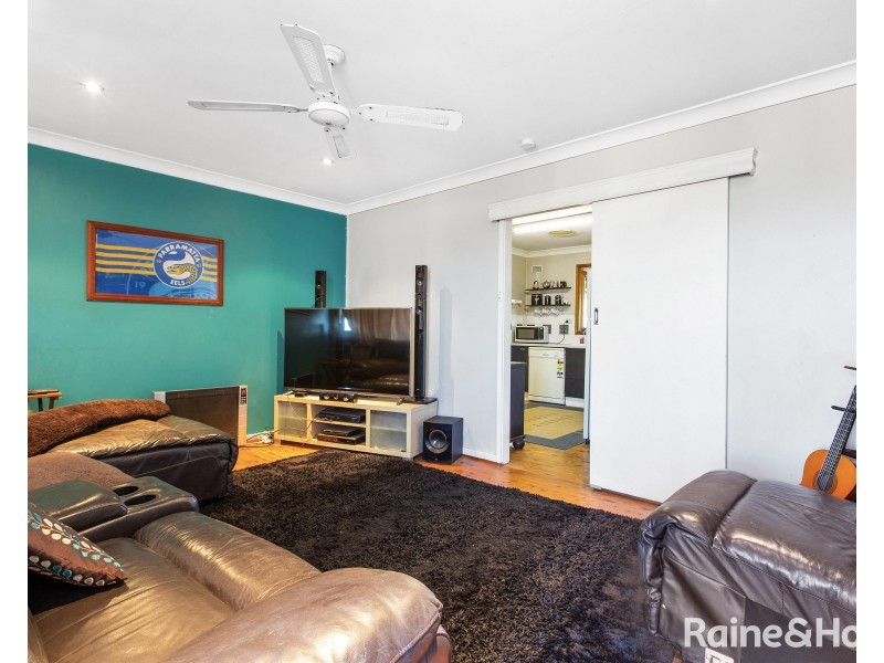 13-15 Kent Street, Greta NSW 2334
