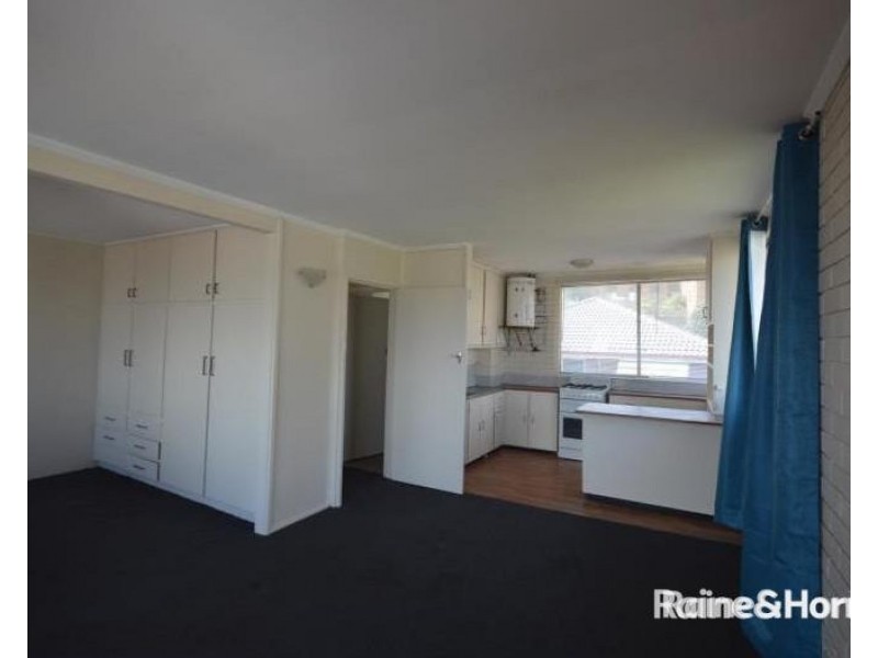 8/22 Nesca Parade, The Hill NSW 2300