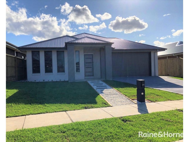 29 Bower Road, Medowie NSW 2318