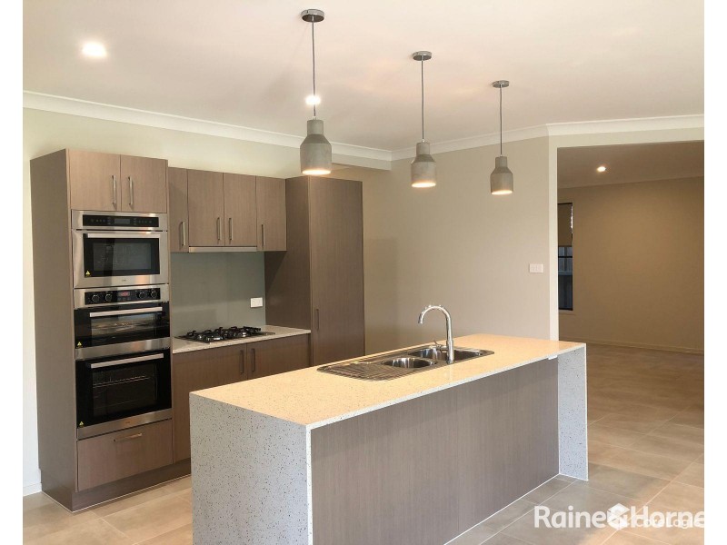 29 Bower Road, Medowie NSW 2318