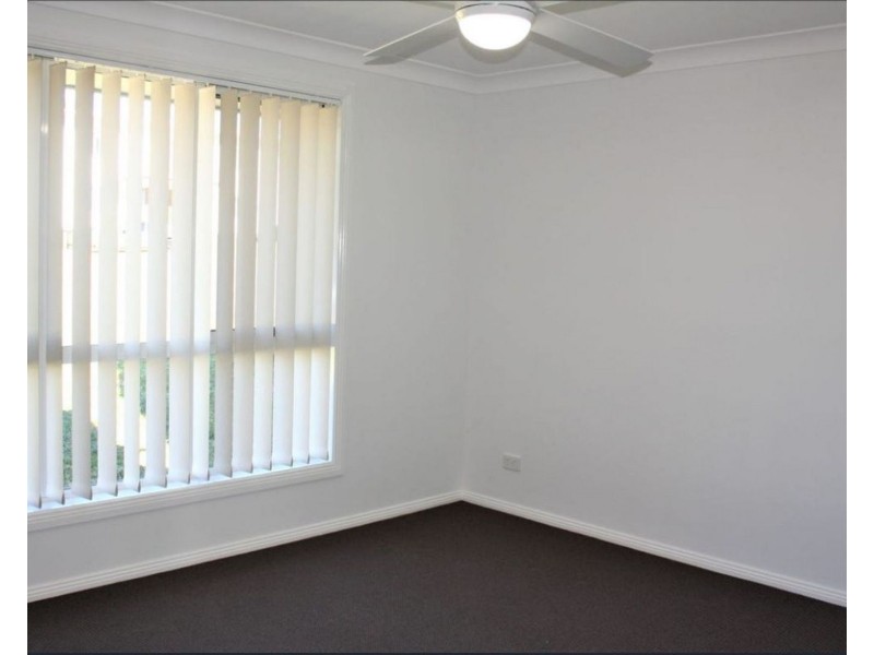 2/9 Hampden Street, Kurri Kurri NSW 2327