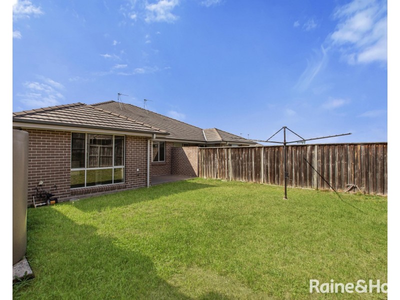 4 Dunnart Street, Aberglasslyn NSW 2320