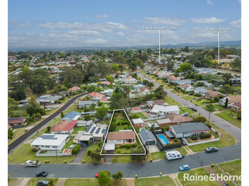 5 Foster Street, Tenambit NSW 2323