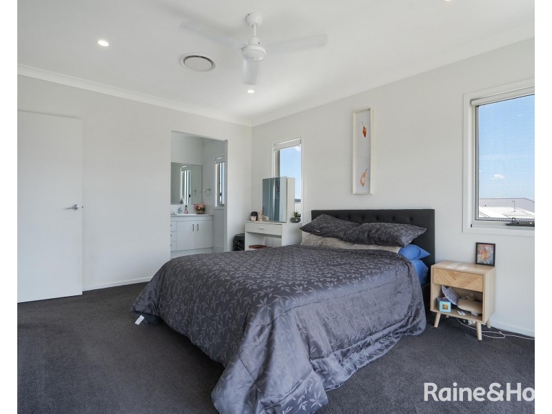 53 Tarragon Way, Chisholm NSW 2322