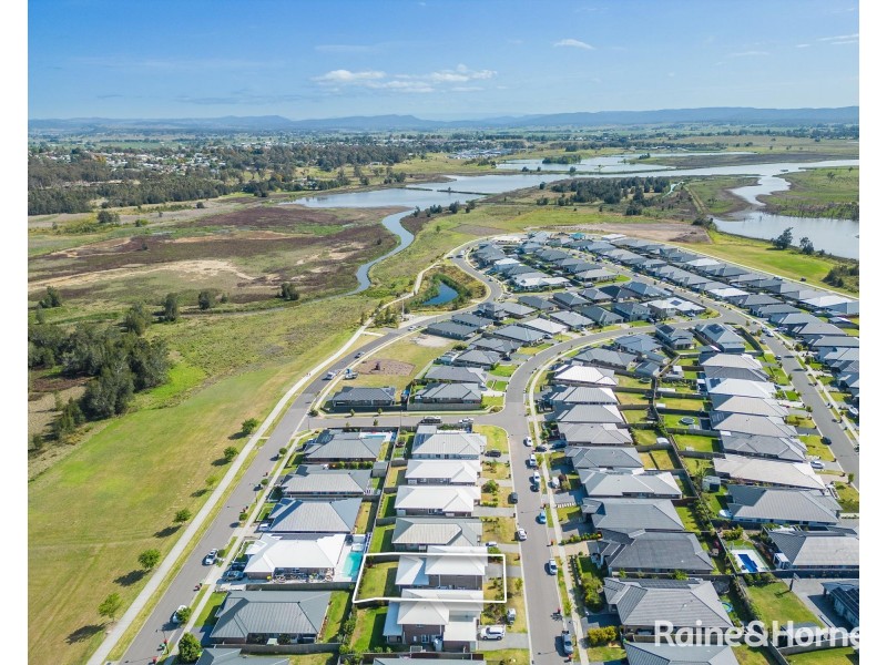 53 Tarragon Way, Chisholm NSW 2322