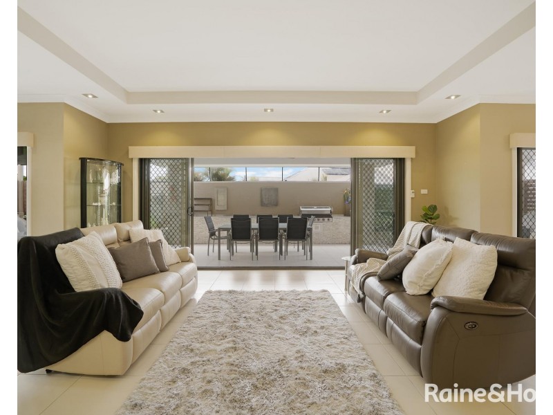 12 Ironbark Drive, Fern Bay NSW 2295