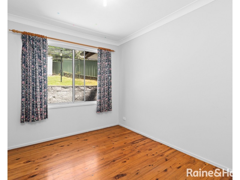 24 Delasala Drive, Macquarie Hills NSW 2285
