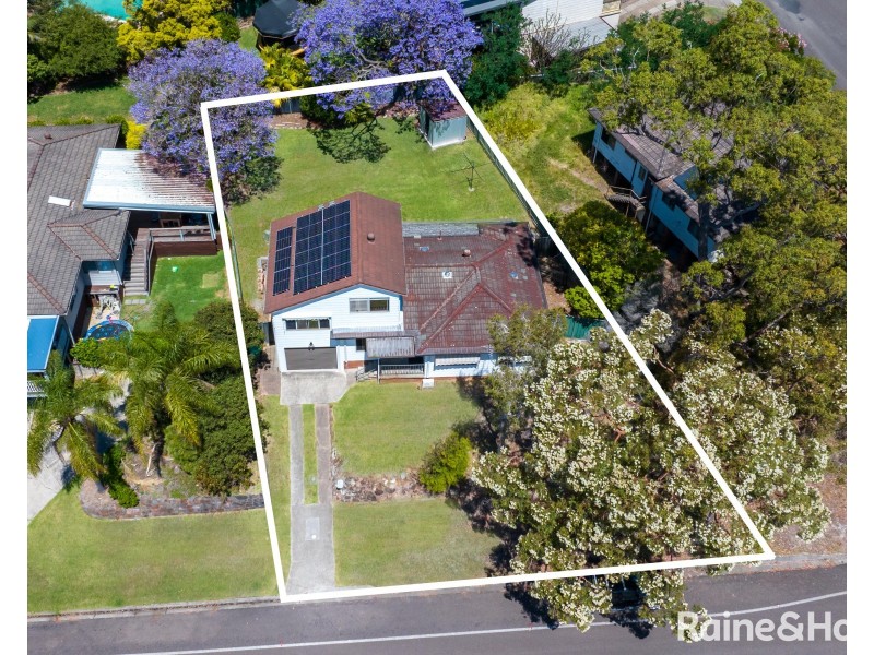 24 Delasala Drive, Macquarie Hills NSW 2285