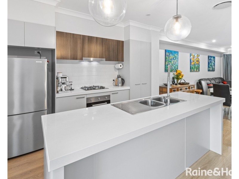 92 Northridge Drive, Cameron Park NSW 2285