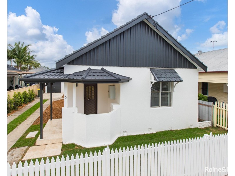 5 Mabel Street, Georgetown NSW 2298