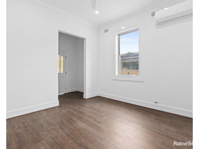 5 Mabel Street, Georgetown NSW 2298