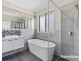 198 Settlers Boulevard, Chisholm NSW 2322