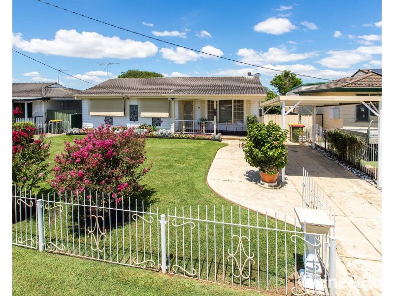 36 Barralier Avenue, Woodberry NSW 2322