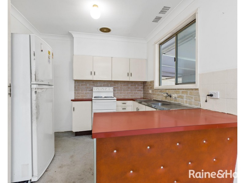 36 Barralier Avenue, Woodberry NSW 2322