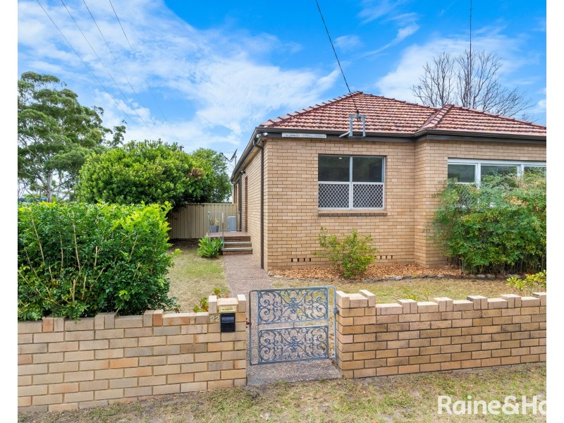 22 Ernest Street, Belmont NSW 2280