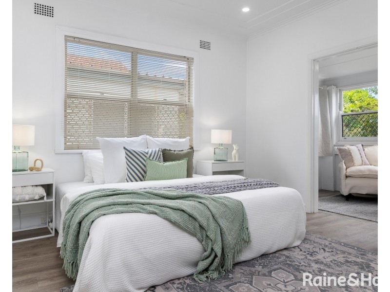 22 Ernest Street, Belmont NSW 2280
