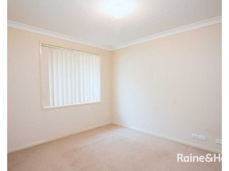 32 Carnarvon Circuit, East Maitland NSW 2323