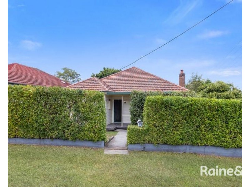 27 Johnson Street, Maitland NSW 2320