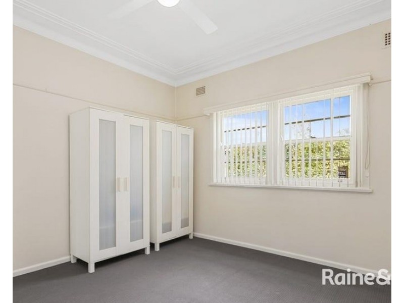 27 Johnson Street, Maitland NSW 2320