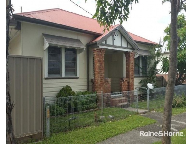 6 Australia Road, Broadmeadow NSW 2292