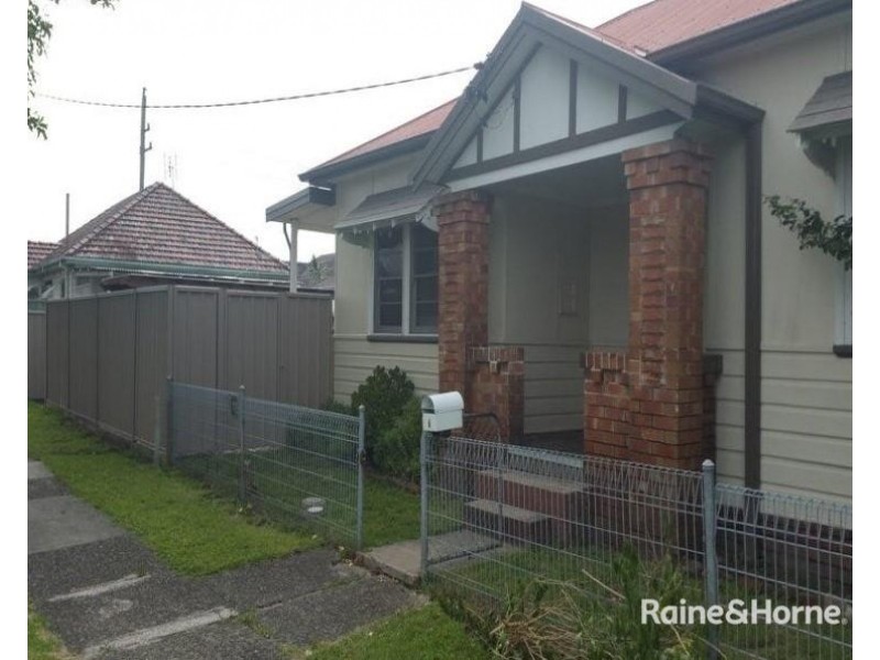 6 Australia Road, Broadmeadow NSW 2292