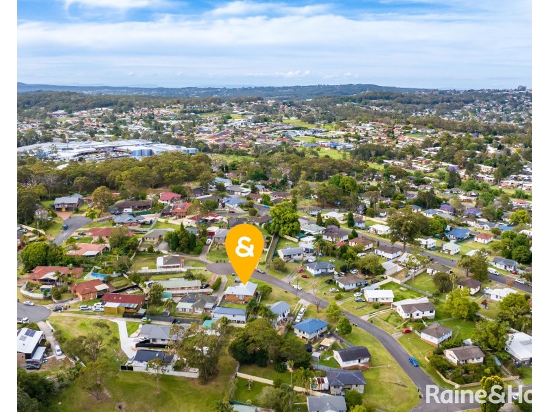 8 Yanco Street, Tingira Heights NSW 2290