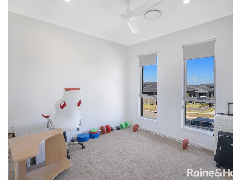 8 Spotwing Street, Chisholm NSW 2322