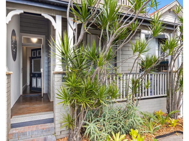 137 Parry Street, Newcastle West NSW 2302