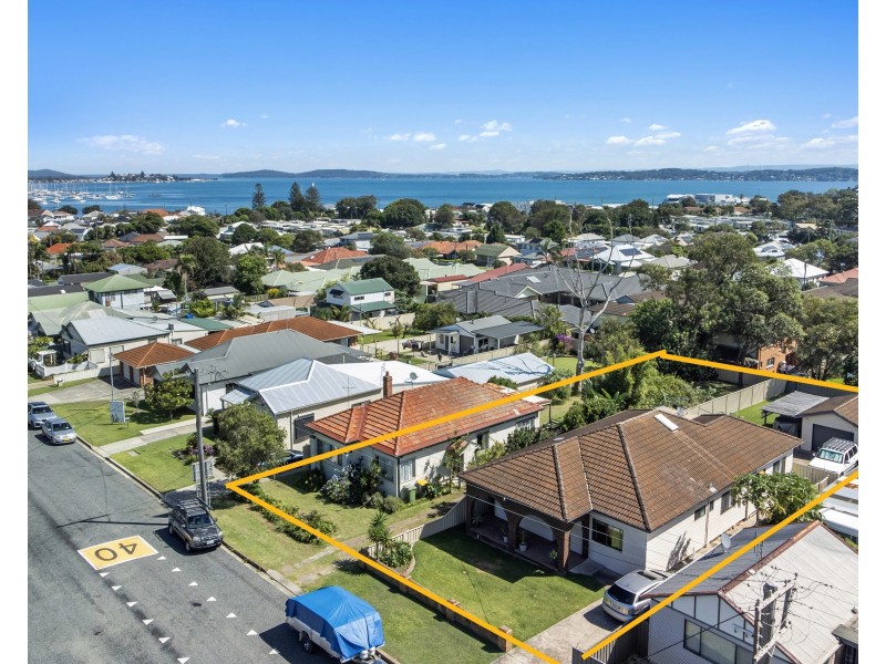 1 & 3 Albert Street, Belmont NSW 2280