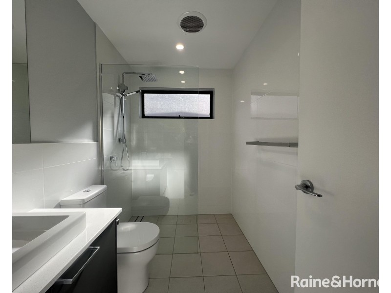 128 Portland Drive, Cameron Park NSW 2285