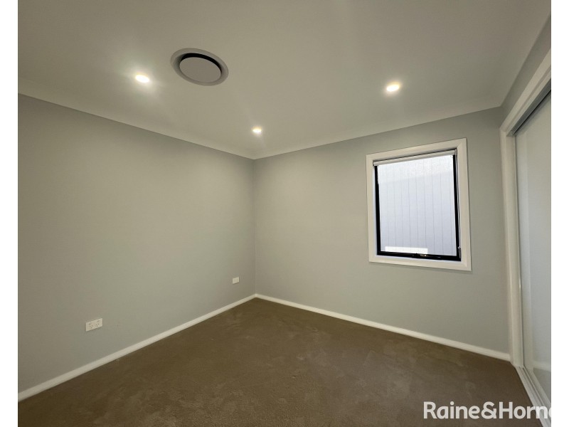 128 Portland Drive, Cameron Park NSW 2285