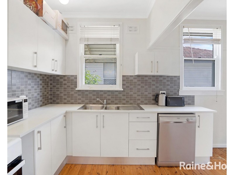 39 Cobby Street, Shortland NSW 2307