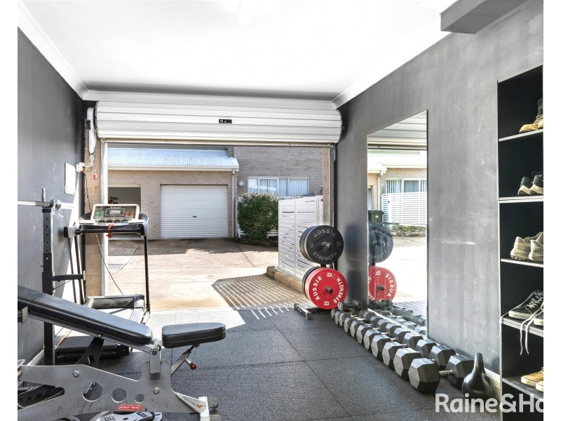 16/247 Warners Bay Road, Mount Hutton NSW 2290