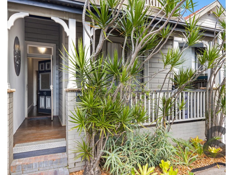 137 Parry Street, Newcastle West NSW 2302