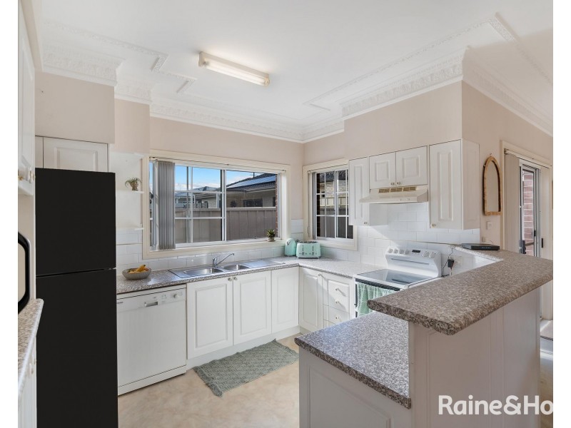 4/62 Albert Street, Warners Bay NSW 2282