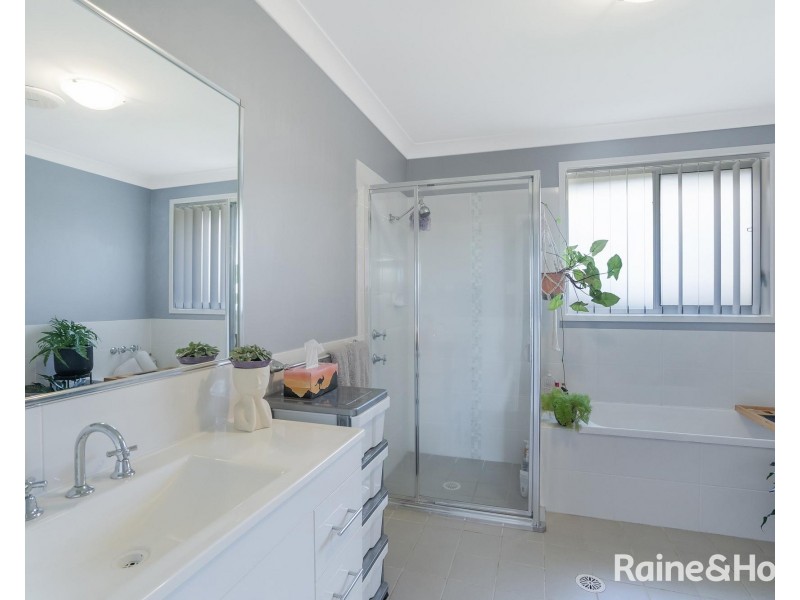 1 Holland Circuit, Gillieston Heights NSW 2321