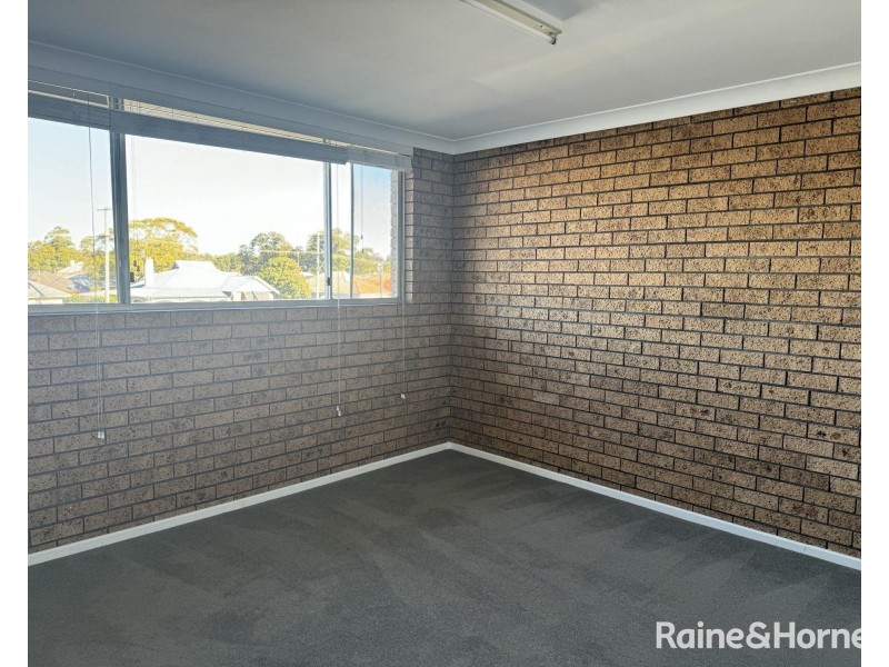 2/19 Melbourne Street, East Maitland NSW 2323