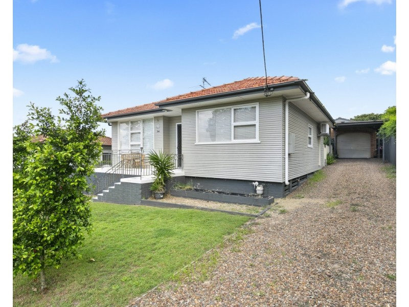 54 Second Avenue, Rutherford NSW 2320