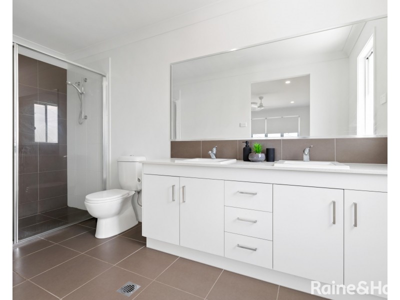 9 Darkmouth Street, Chisholm NSW 2322