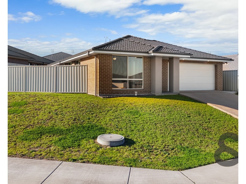 1 Twine Avenue, Gillieston Heights NSW 2321