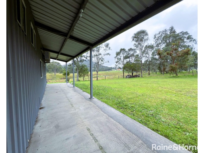 1656 Maitland Vane Road, Lambs Valley NSW 2335